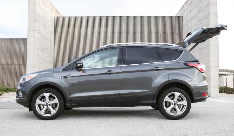  Ford Escape Trend 2016 года  (AU) (фото 23 из 44)